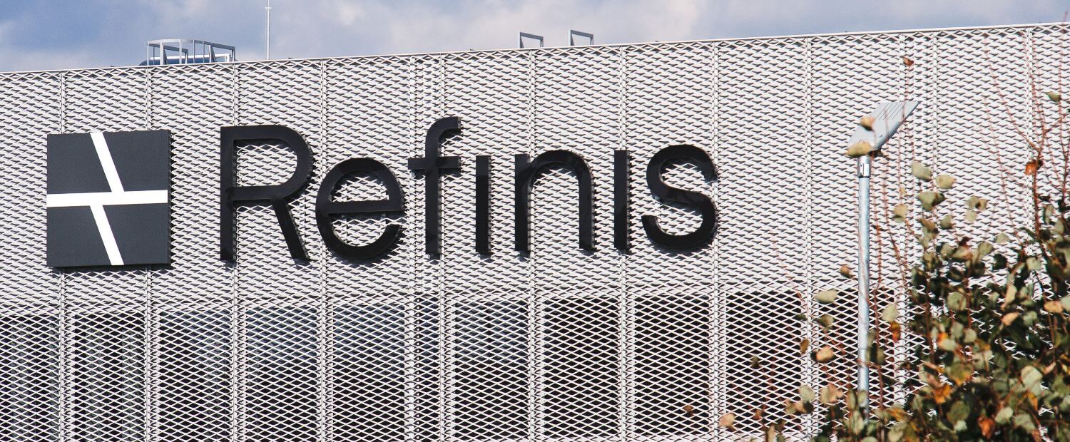 Refinis gamykla, logotipas