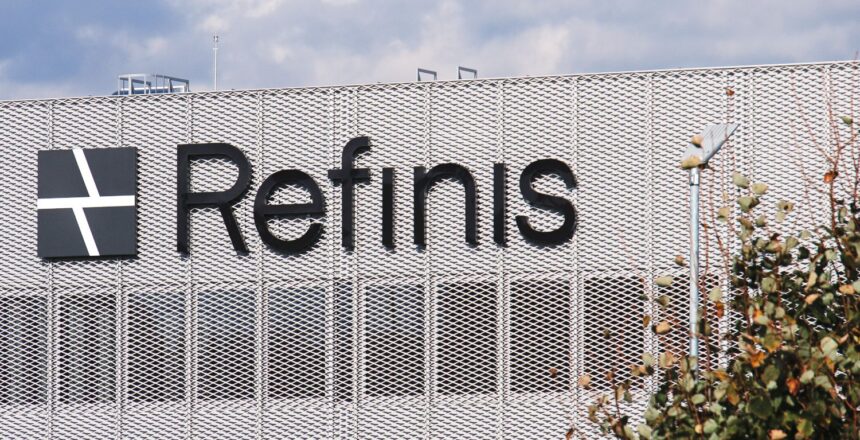 Refinis gamykla, logotipas